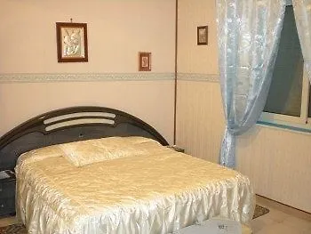 From Szálloda *